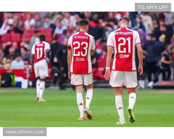 昂热战里尔范登博门西巴伊先发